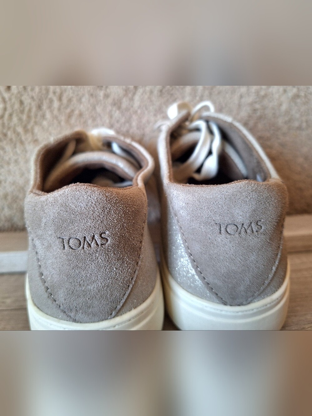 TOM'S Women's Kameron Lace-Up Sneakers Champagne Gold Metallic Size 7.5 - Picture 8 of 9